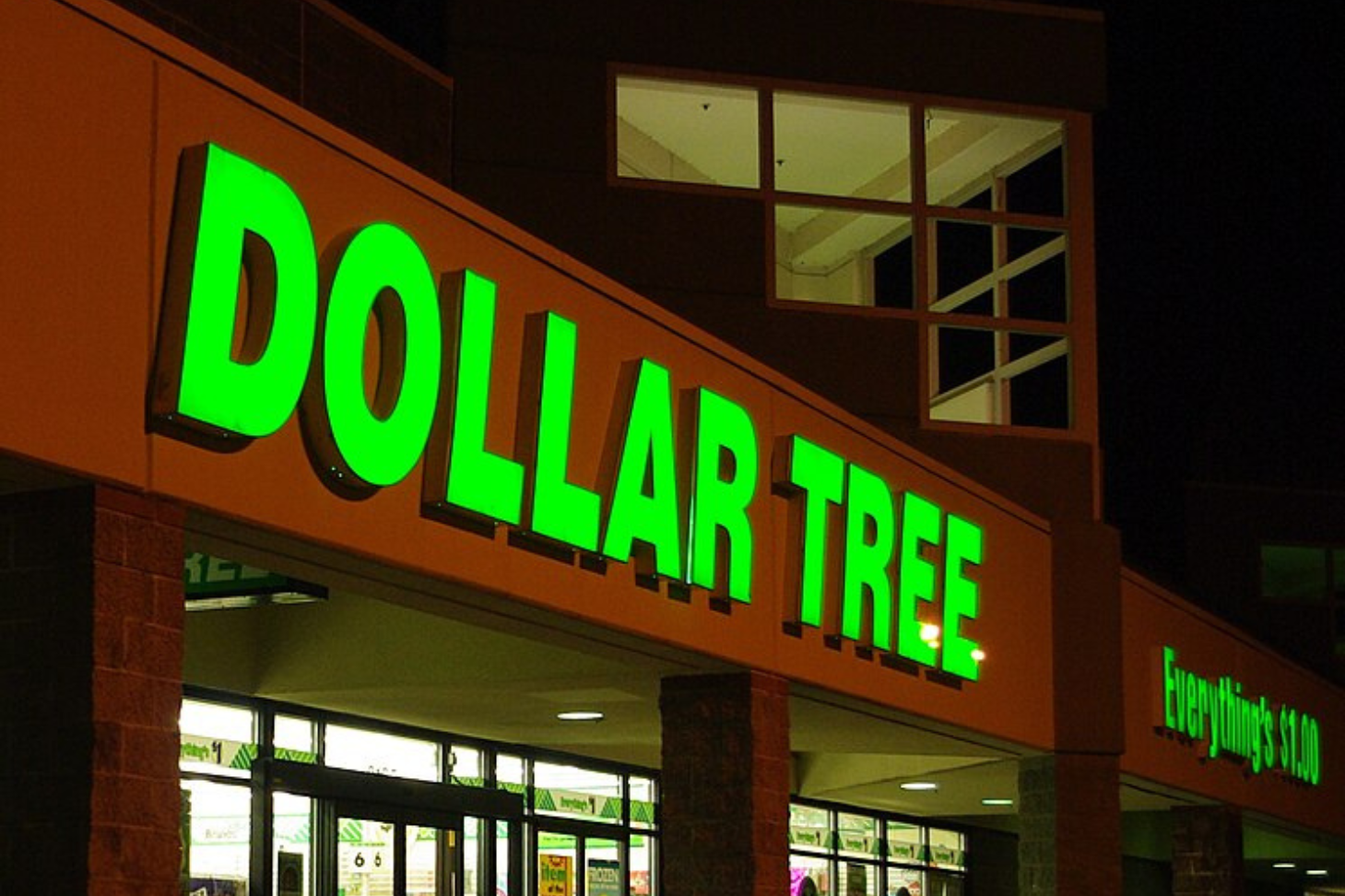 dollar tree outlet